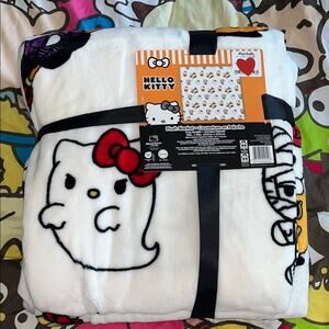 Hello Kitty Halloween Full/Queen Blanket 90”x 90" Ghost, Mummy, Witch 2024